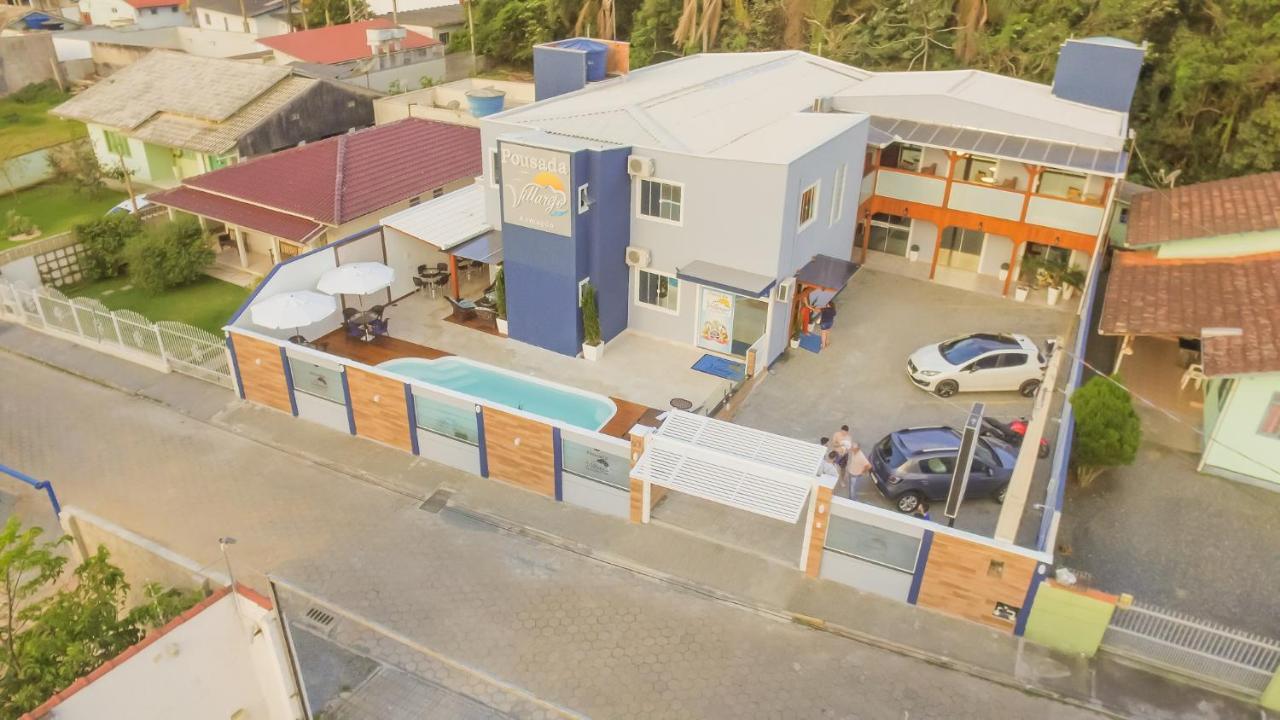 Pousada Villarejo Armacao Penha  Buitenkant foto