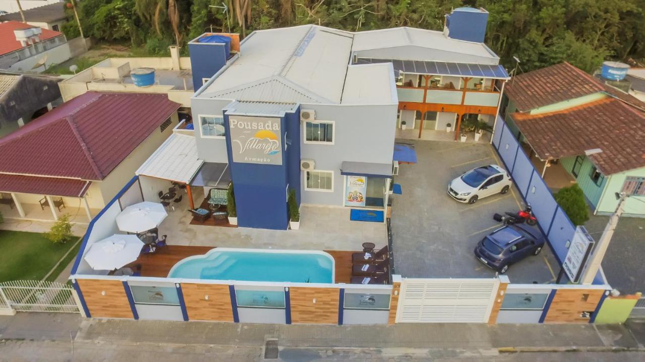 Pousada Villarejo Armacao Penha  Buitenkant foto