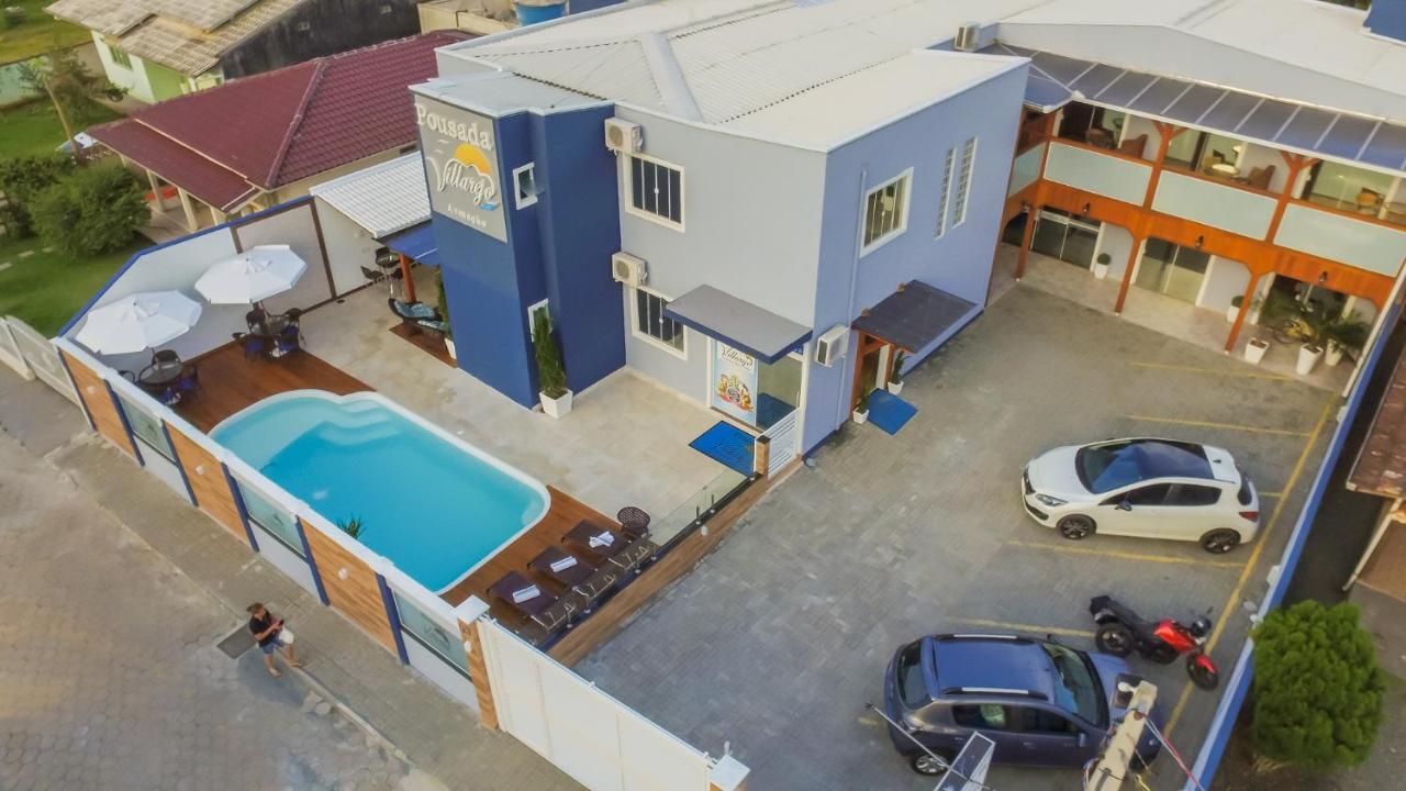 Pousada Villarejo Armacao Penha  Buitenkant foto