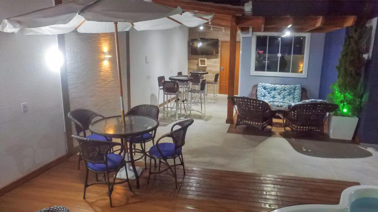 Pousada Villarejo Armacao Penha  Buitenkant foto